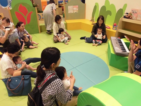 ベビーコンサート　♪